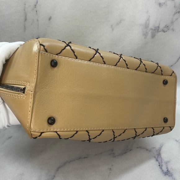 CHANEL Surpique Wild Stitch With Pouch - Picture 15 of 17